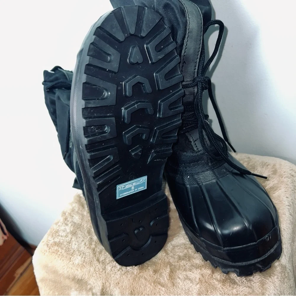 Eddie Bauer Black & Gray Insulated Duck Boots - Men’s Size 8